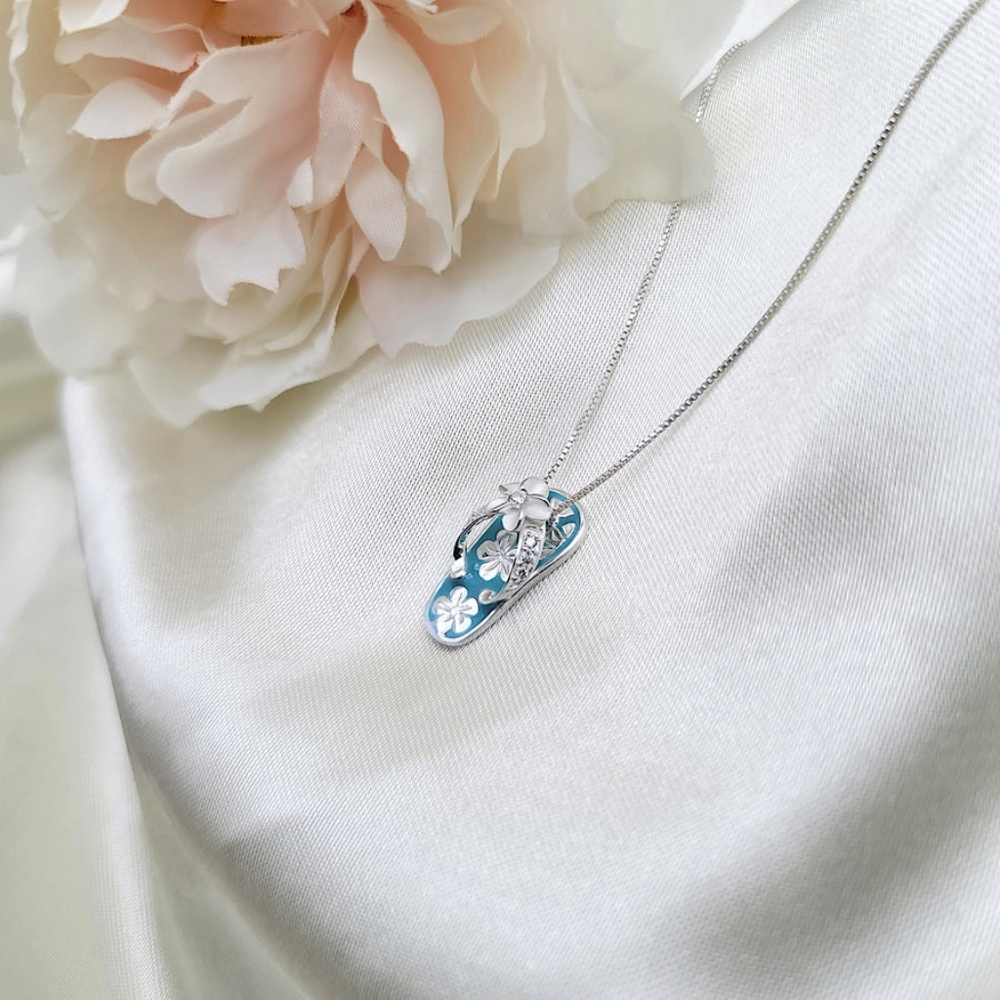 NEW 925 sterling silver blue enamel flip flop necklace